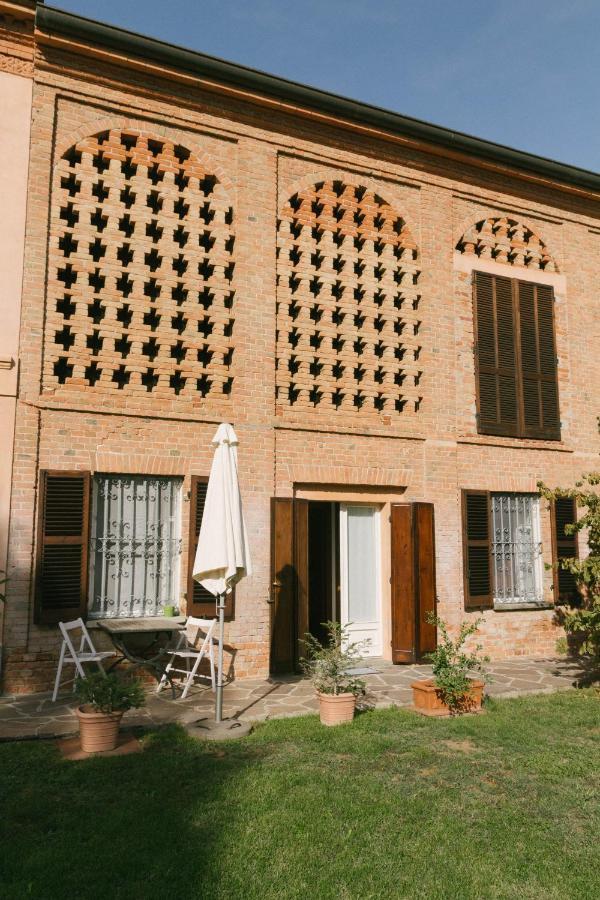 Apart-Agriturismo "La Colomba" Nizza Monferrato Kültér fotó