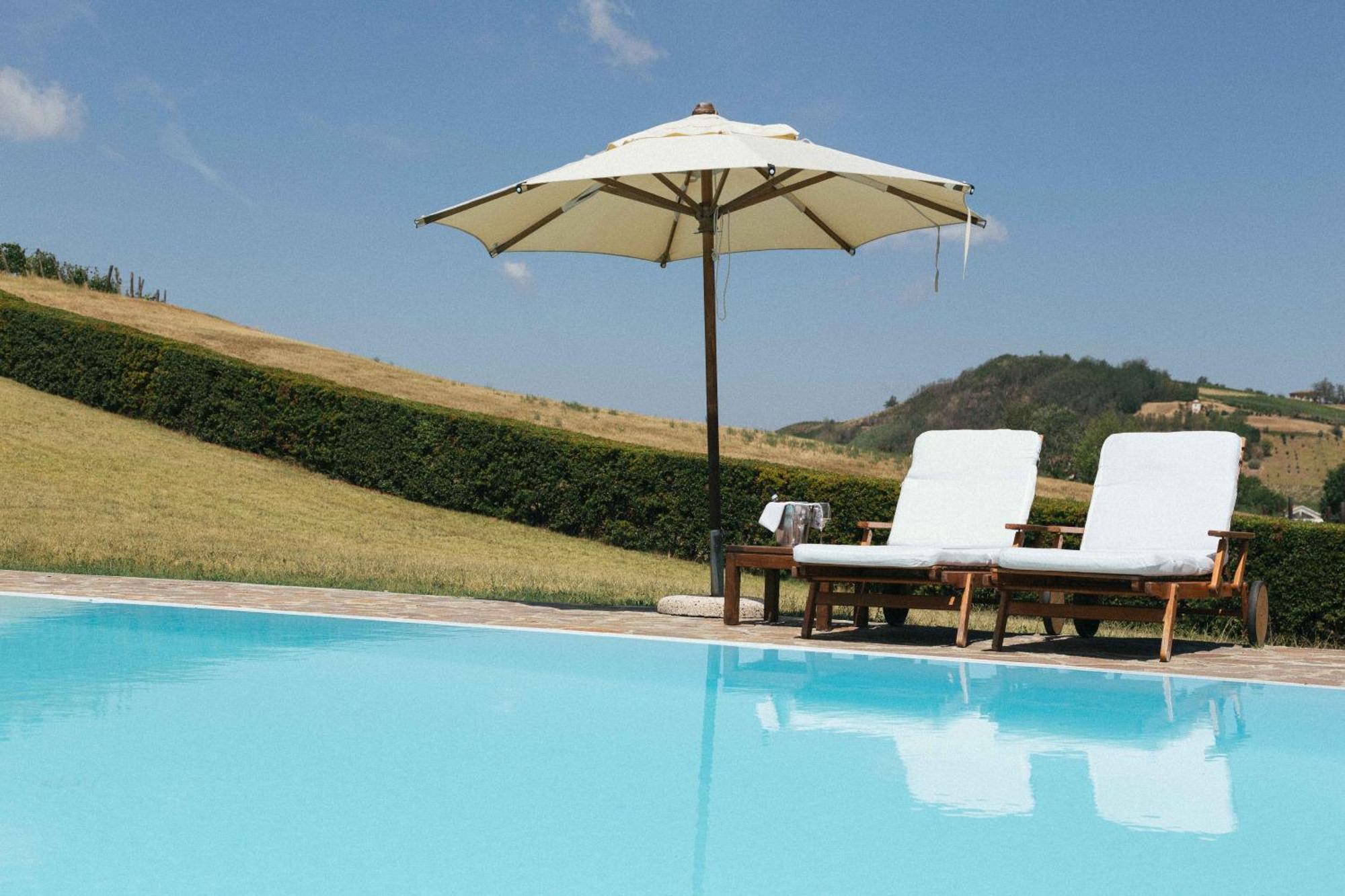Apart-Agriturismo "La Colomba" Nizza Monferrato Kültér fotó