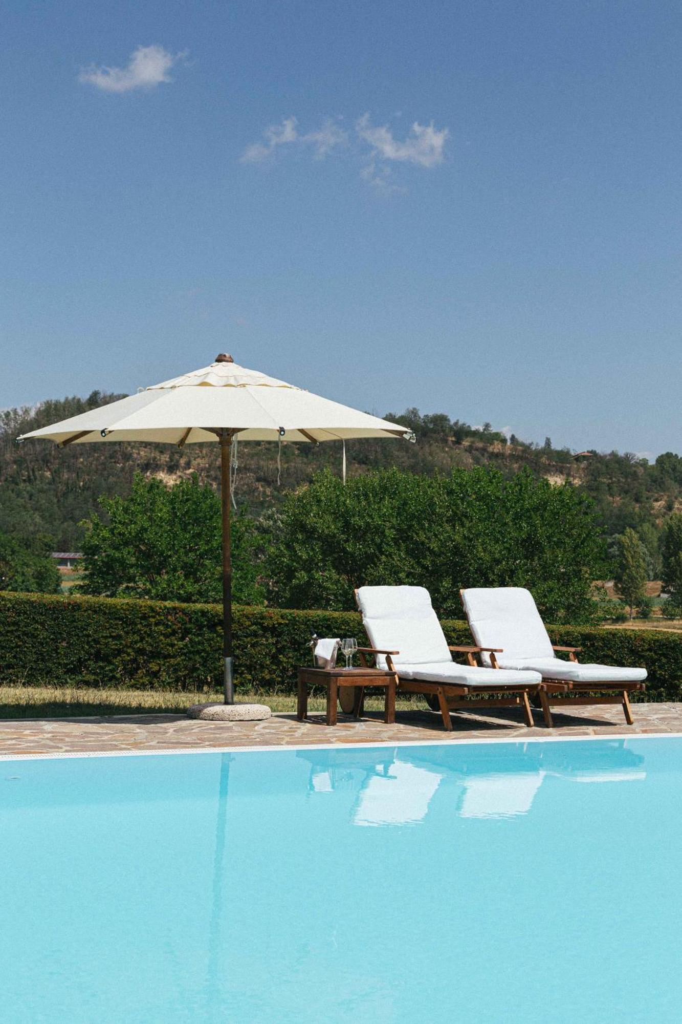 Apart-Agriturismo "La Colomba" Nizza Monferrato Kültér fotó